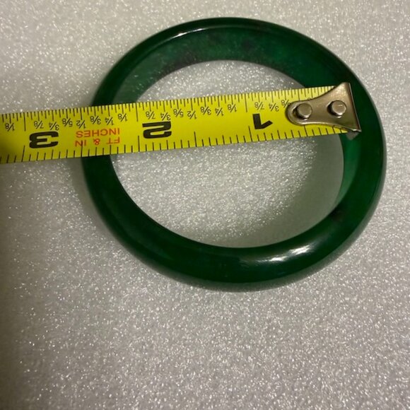 Jade Bangle Bracelet - Picture 1 of 4
